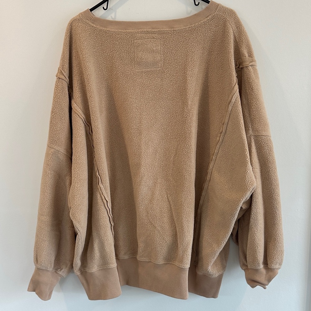 American Eagle Oversized Tan Women's Sweatshirt - Picture 3 of 9